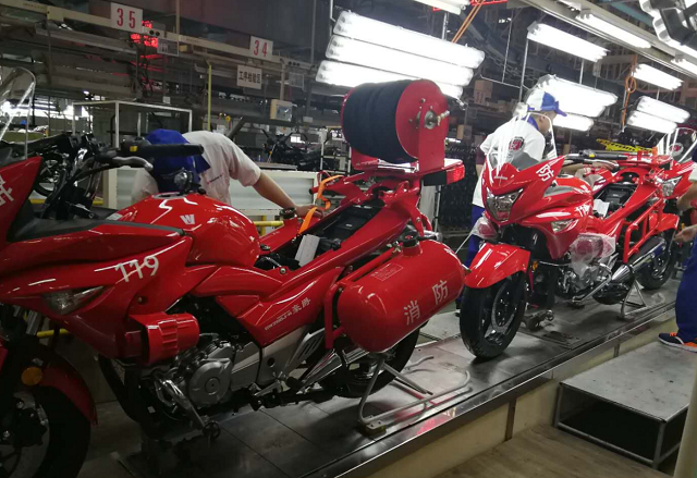 Firefighter hose reel | Fire hose reel picture