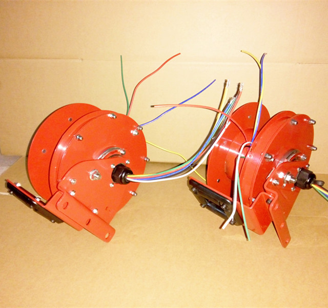 Mini wire automatic power supply retractable