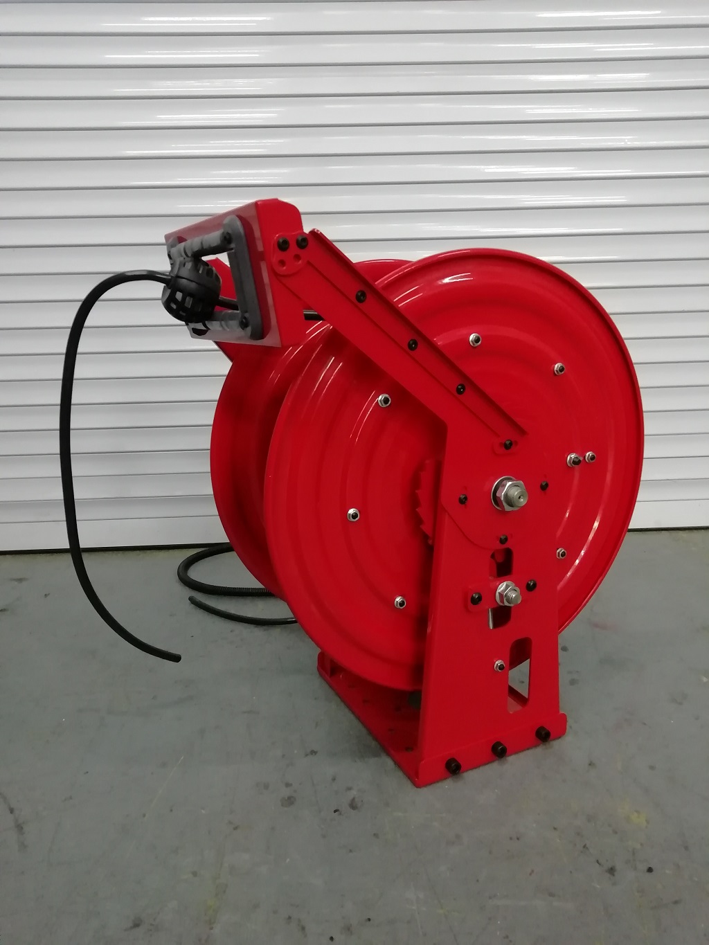 Oil Hose Reels - Hose, Cord and Cable Reels - Reelcraft