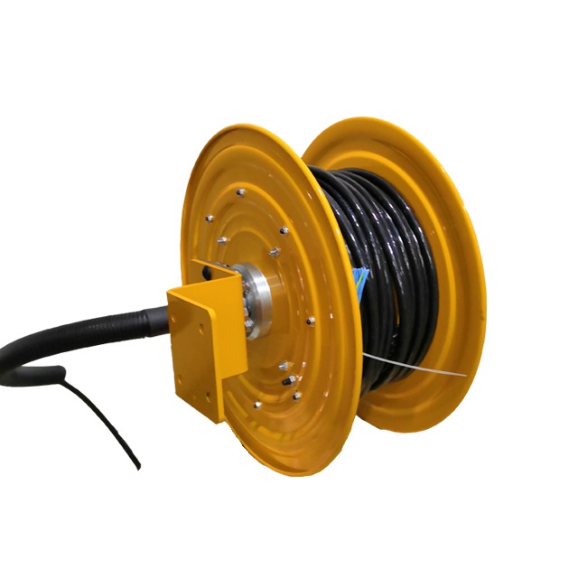 Electric cord reel ESSC500F-3